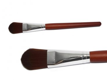 Pędzelek do makijażu do...