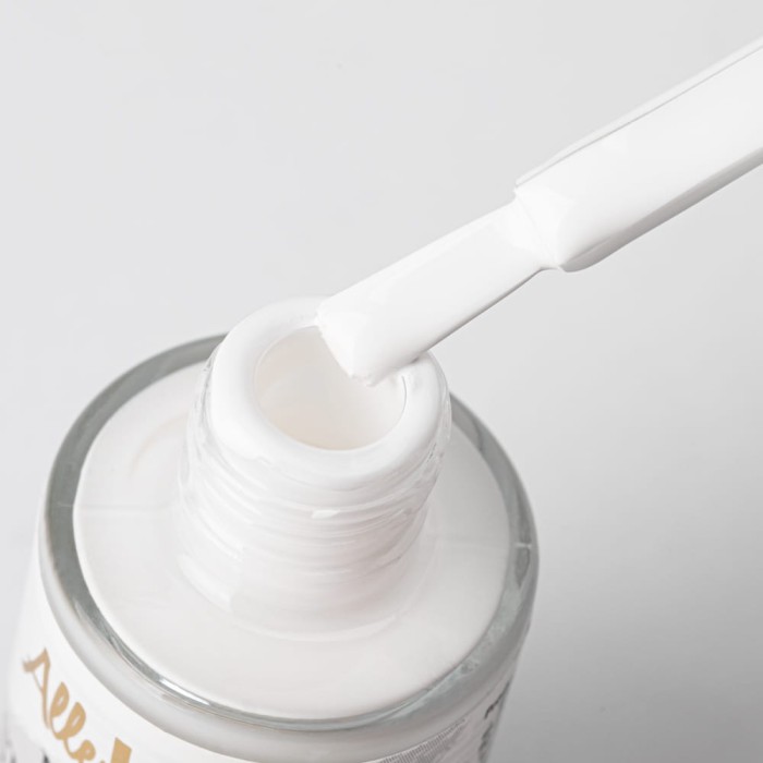 LAKIER-DO-STEMPLI-WHITE-ALLELAC-7ml-2.webp
