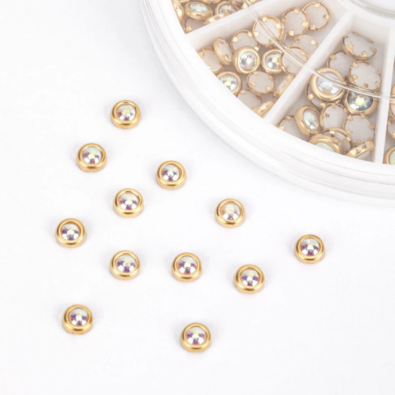 pol_pl_Ozdoby-do-paznokci-karuzela-z-ozdobami-perly-perelki-Molly-Nails-zlote-ok-150-sztuk-24595_2.jpg