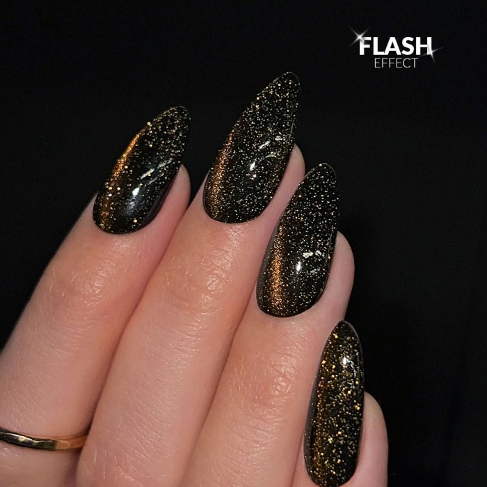 top_coat_cat_eye_amber_flash_slowianka_nail_trends_stylizacja_2_1.jpg