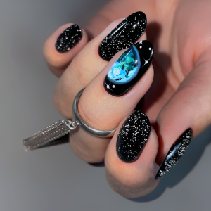 top_coat_silver_flash_slowianka_nail_trends_stylizacja_2.png