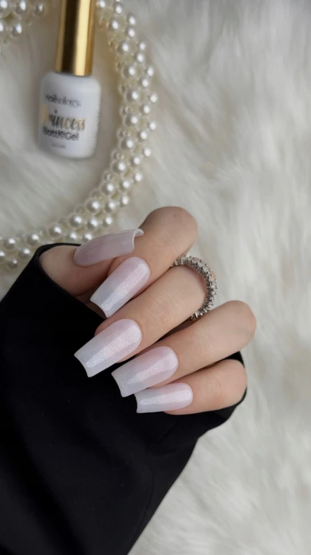 Zel-budujacy-w-butelce-Nailsology-Bottel-Gel-Princess-8-ml-Ice-Costle-P03-Pojemnosc-8-ml.jpg