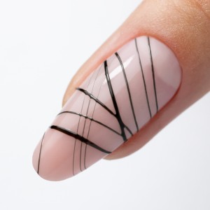 pol_pl_Zel-do-zdobien-Spider-Gel-MollyNails-black-czarny-HEMA-Di-HEMA-Free-5g-32708_2.jpg
